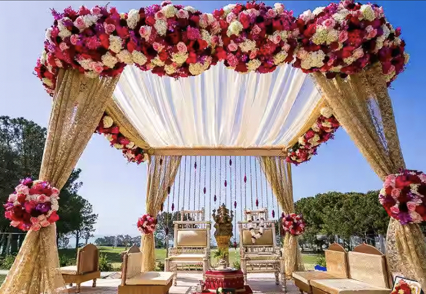 Read more about the article Monsoon Weddings: How to Plan a Beautiful Outdoor Celebration Without Worries