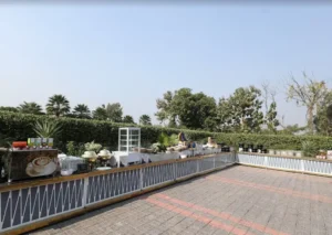 Read more about the article Secret Weekend Escapes: Hidden Luxury Farmhouses Near Delhi You Didn’t Know About